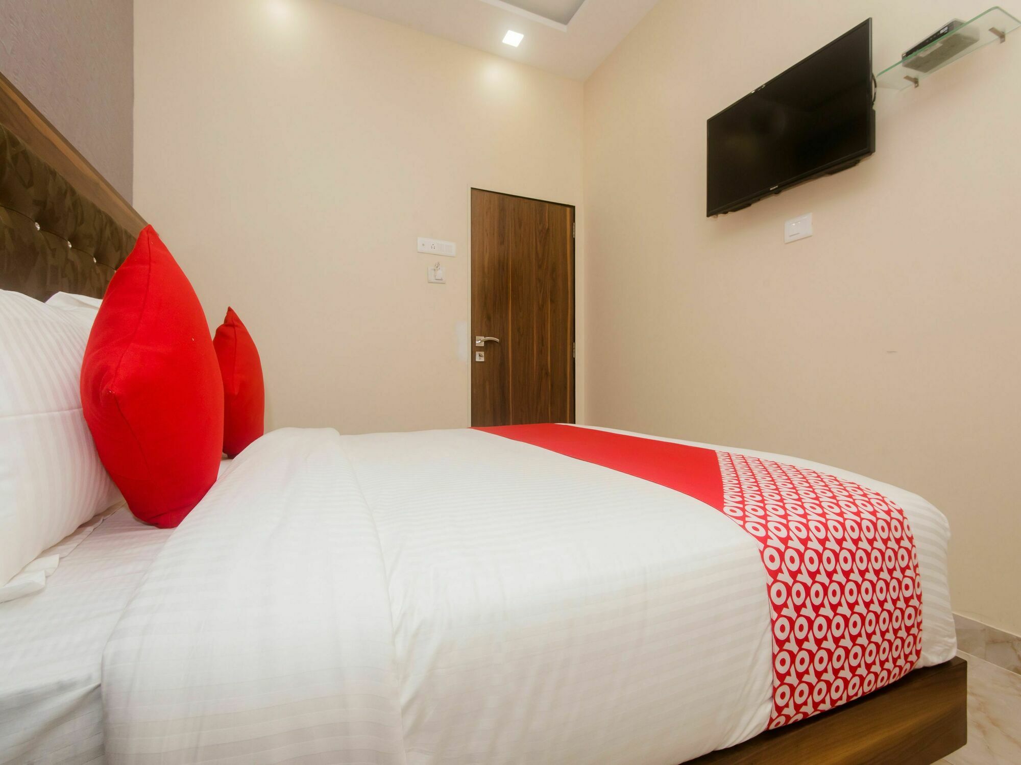 Hotel O Greenforest Near Airport Road Metro Station Mumbai Luaran gambar